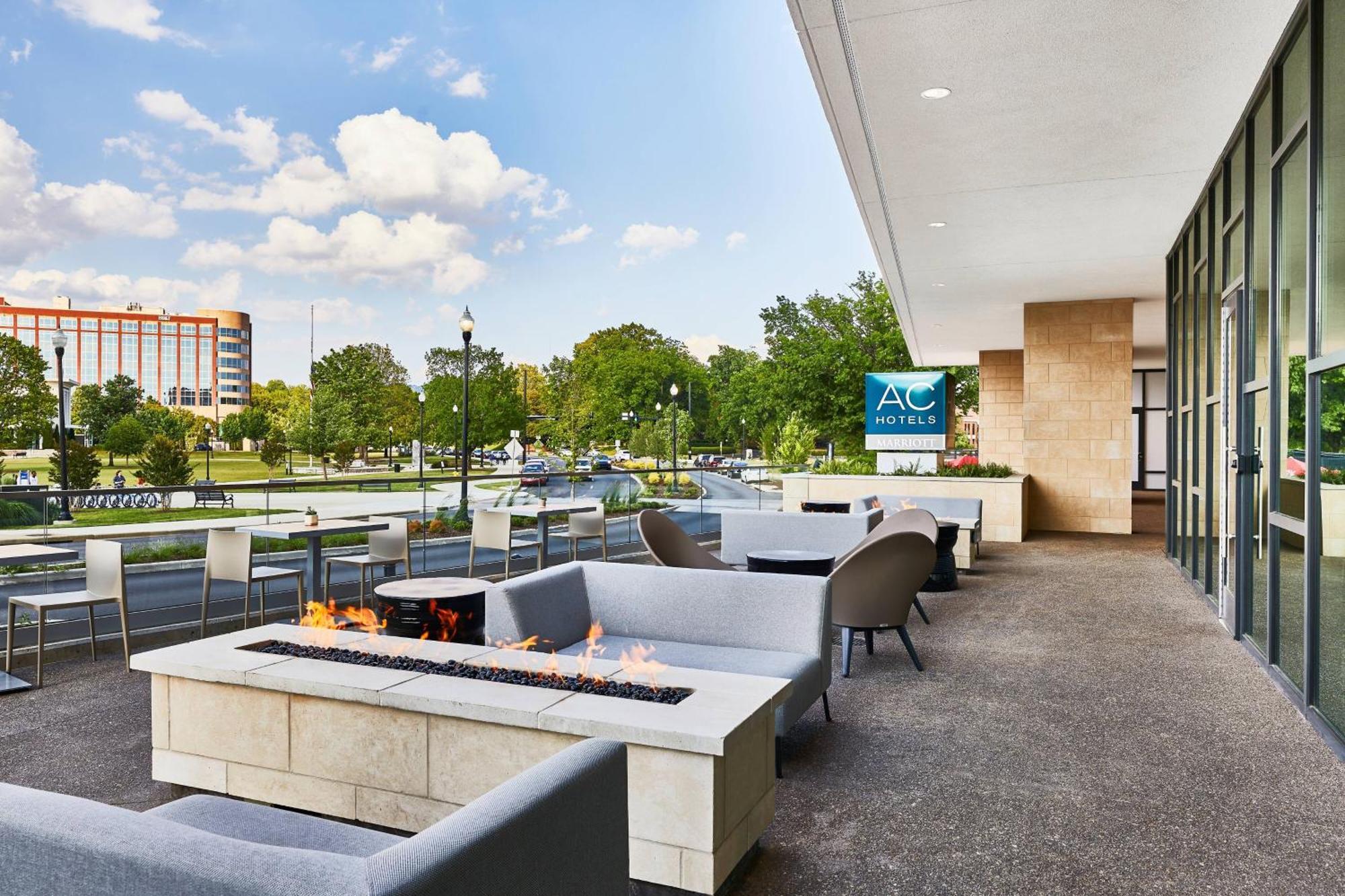 Ac Hotel By Marriott Huntsville Downtown Экстерьер фото